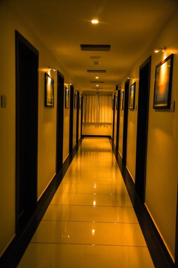 בהוי Hotel Shyam Palace מראה חיצוני תמונה